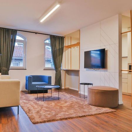 Benelux Hotel Peje Dış mekan fotoğraf
