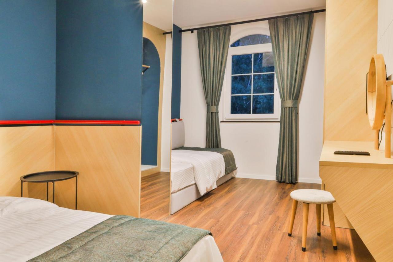 Benelux Hotel Peje Dış mekan fotoğraf